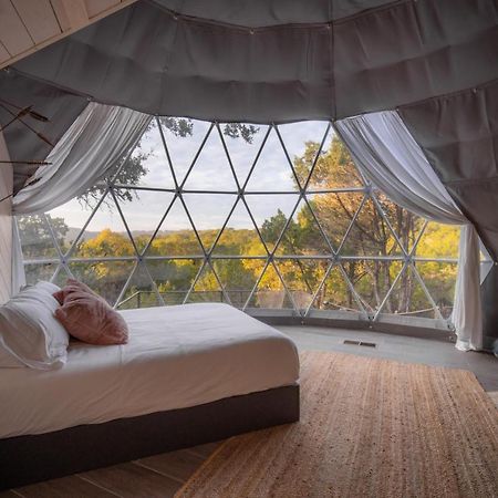 Missing Hotel Марбъл Фолс Екстериор снимка